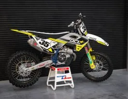 DECALLAB Factory Racing Graphics